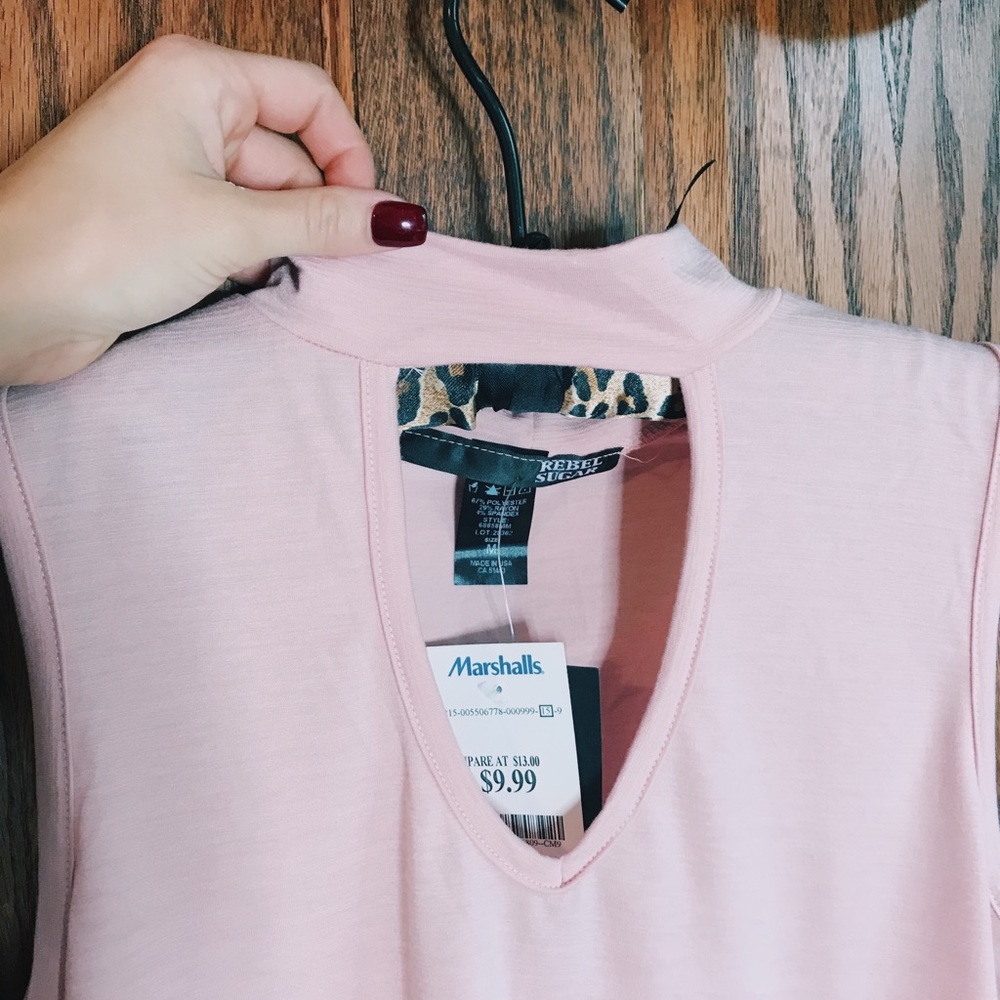 NWT blush crop tank
